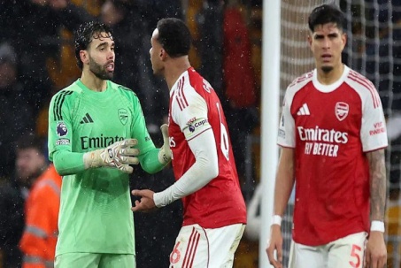 Siêu máy tính dự đoán sốc: Arsenal sảy chân vẫn vô địch Ngoại hạng Anh nghẹt thở