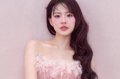 Nhan sắc nữ diễn viên quê Hải Phòng đang gây chú ý trong phim 'Không giới hạn'