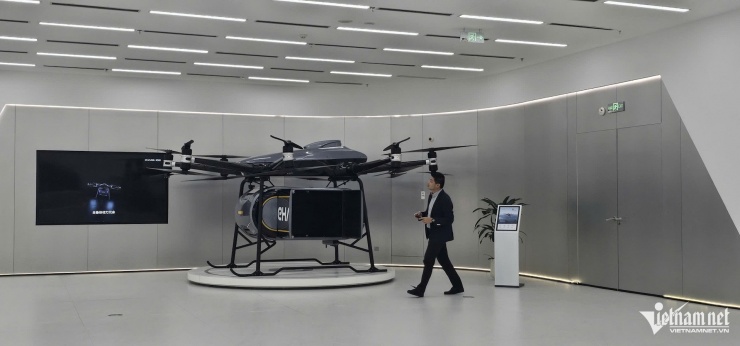 Máy bay không người lái chở hàng