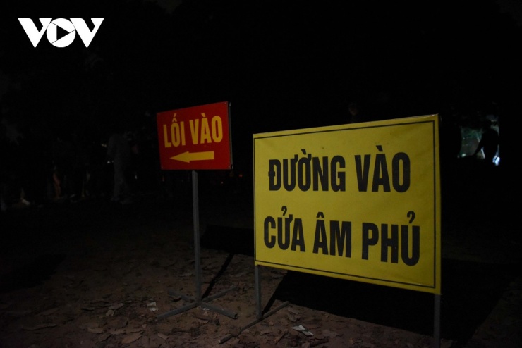 Năm nay chính quyền địa phương tổ chức phục dựng mô hình chợ Âm Dương nhằm giáo dục truyền thống văn hóa tín ngưỡng của xứ Kinh Bắc xưa.