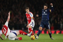 MU 18 lần cột/xà đen đủi nhất Ngoại hạng Anh, mất 10 điểm quý giá