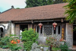 'Xuyên không' ở ngôi làng cổ Hà Nội, nơi thời gian như ngủ quên