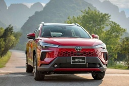 Hàng loạt nhà sản xuất ô tô tính hướng phát triển mới