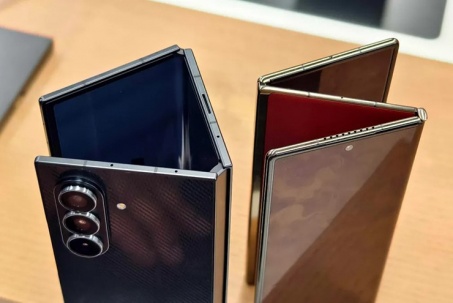 Những sự cố đầu tiên Galaxy Z TriFold xuất hiện, Samsung gặp khó