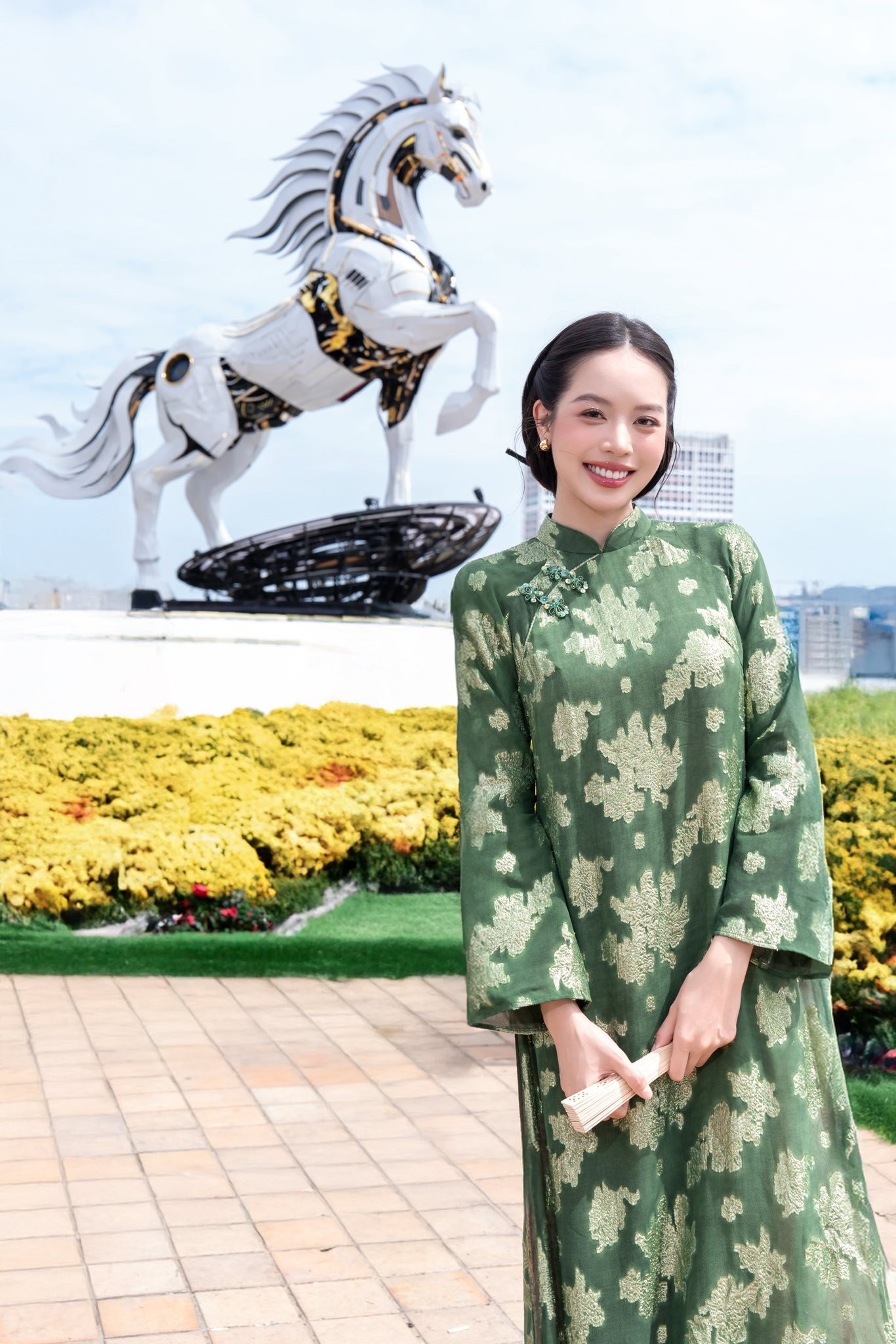 Đàm Vĩnh Hưng vỡ trận 3 ngày Tết - 9