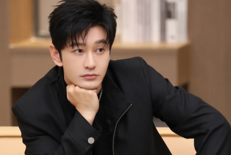 Diễn viên Huỳnh Hiểu Minh lên tiếng về tin thua bạc gần 4 nghìn tỷ đồng