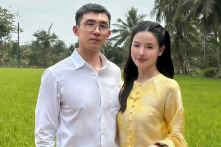 Ảnh sao 21/2: Midu theo chồng thiếu gia về quê chúc Tết