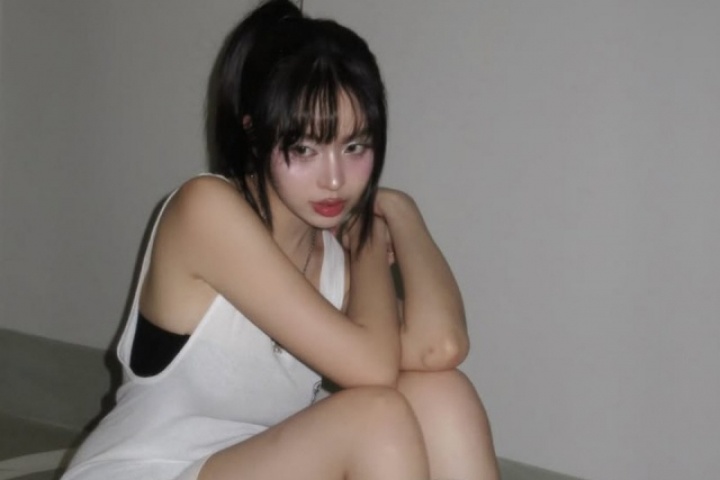 Thanh Thủy rũ bỏ phong cách 'gái ngoan' khi hết nhiệm kỳ