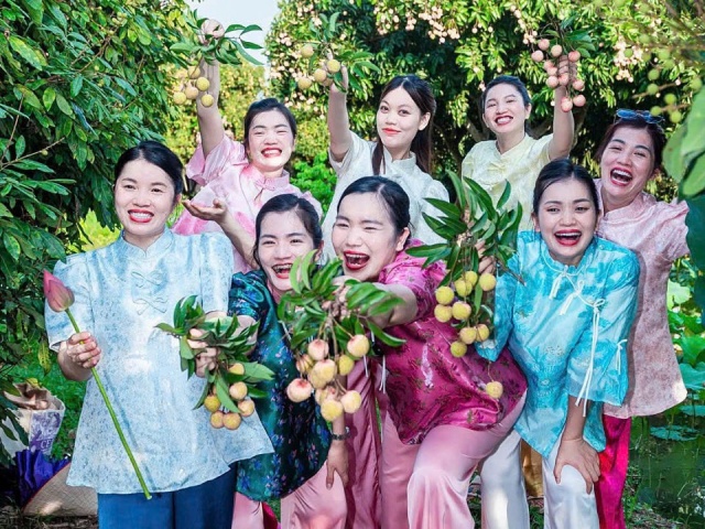 Hạnh phúc của nàng dâu có 7 chị chồng