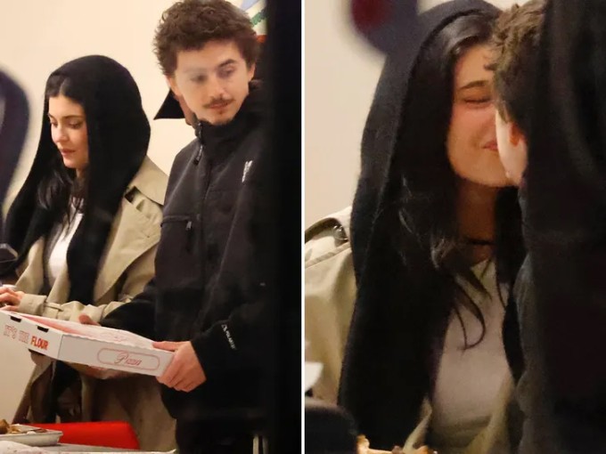 Kylie Jenner và Timothée Chalamet tại tiệm pizza. Ảnh: Backgrid