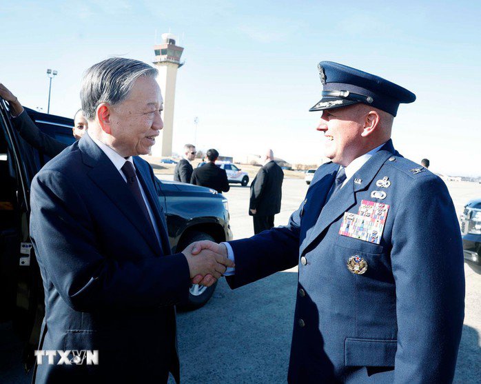 Lễ tiễn Tổng Bí thư Tô Lâm tại sân bay quân sự Andrews, Washington D.C. Ảnh: TTXVN