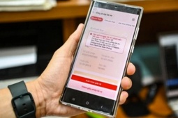 Vi phạm giao thông, giấy phép lái xe trên VNeID có bị tạm giữ?