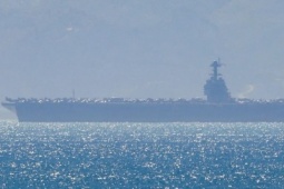 Tàu sân bay thứ hai của Mỹ đến gần Iran