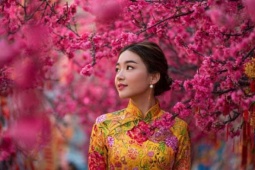 Con số may mắn hôm nay 21/2: Ngọ kiếm tiền thuận lợi, Hợi đầu tư trúng lớn, Dậu vượng tài lợi lộc