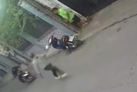 Bắt ‘nóng’ kẻ tạt xăng, chém người nguy kịch ở Đồng Nai