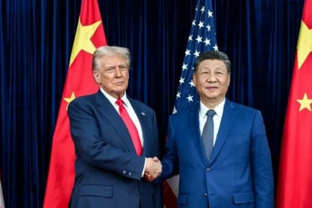 Tòa án tối cao bác bỏ thuế đối ứng: Giá vàng tăng vọt, điều gì xảy ra với Mỹ?