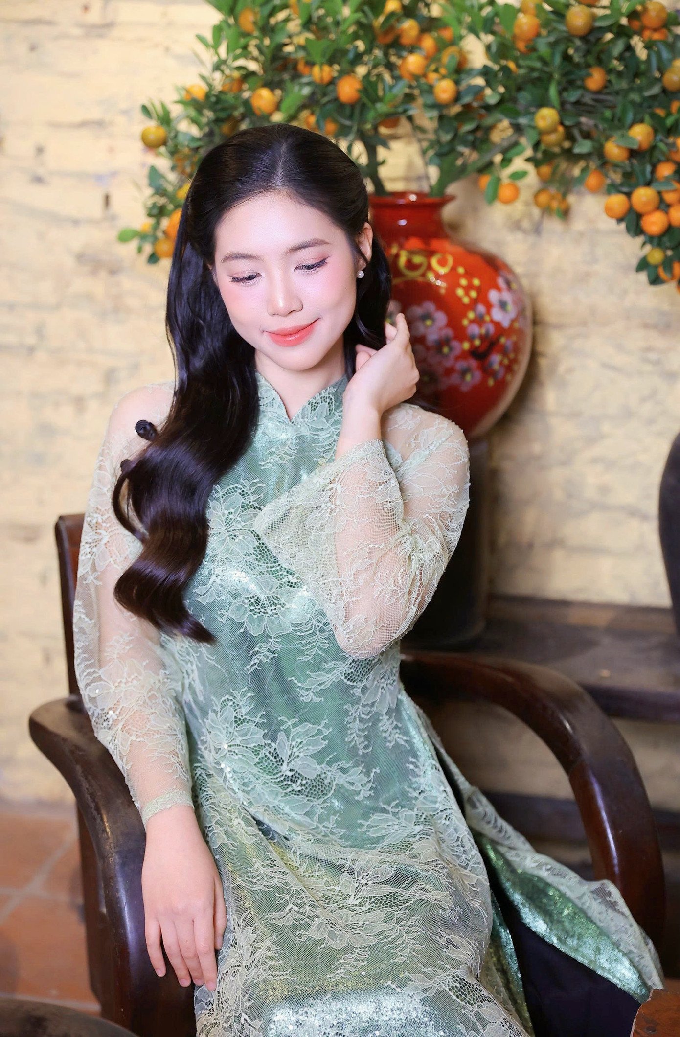 Á hậu Châu Anh: ‘Tôi nhận được nhiều tin nhắn bày tỏ tình cảm’ - 13