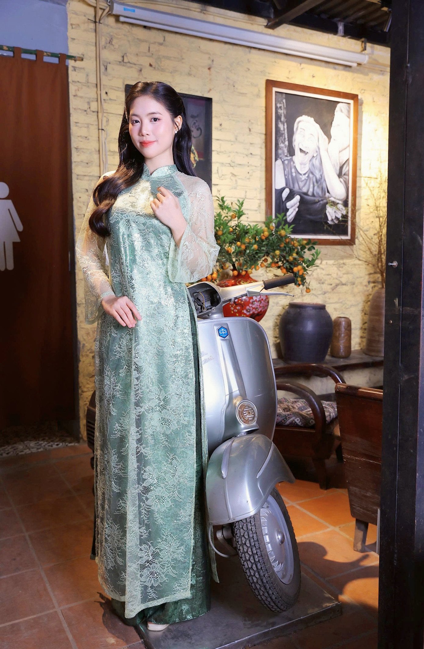 Á hậu Châu Anh: ‘Tôi nhận được nhiều tin nhắn bày tỏ tình cảm’ - 7