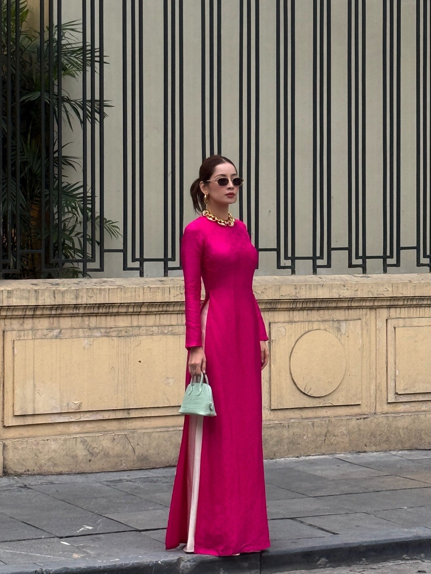 Chi Pu giữ đúng lời hứa “mỗi mùng một bộ”, xứng danh "nữ thần áo dài" mùa Tết - 8