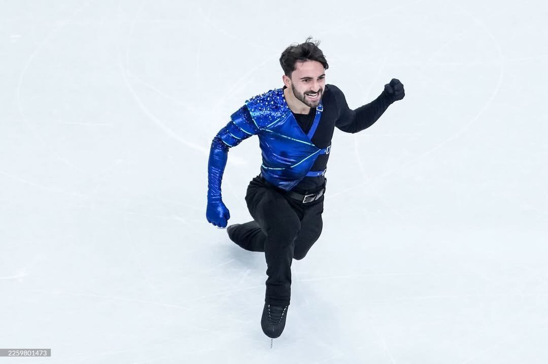 Trang phục trượt băng đẹp nhất Olympic mùa đông - 10