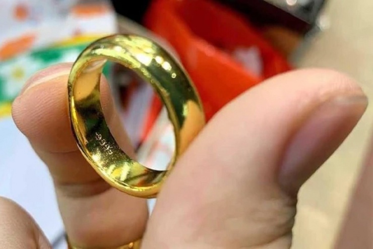 Giá vàng nhẫn tăng mạnh sau Tết.