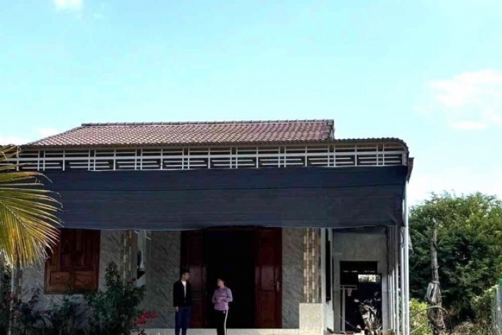 Sầu riêng, cà phê giúp làng biên giới Lâm Đồng đổi đời, nhà tiền tỷ mọc san sát