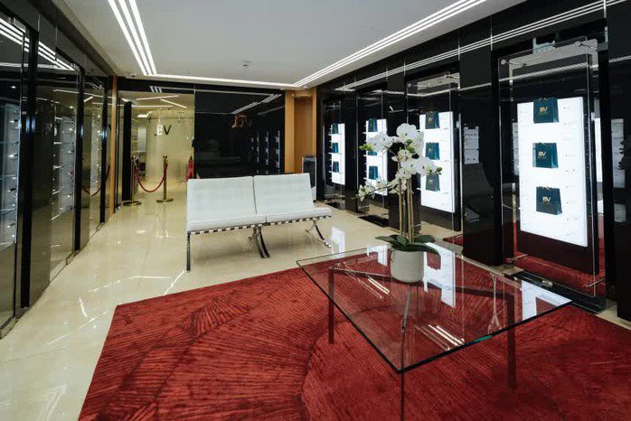 Với hơn 40.000 thành viên trên toàn thế giới, IBV International Vaults hiện có các cơ sở tại Cape Town và Johannesburg (Nam Phi), cũng như tại Các Tiểu vương quốc Ả Rập Thống nhất (UAE) và Thụy Sĩ. Ảnh: IBV International Vaults London