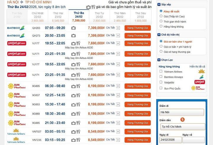 Ngày 24/2, các hãng không còn vé phổ thông, chỉ còn vé hạng thương gia với mức giá từ hơn 7 triệu đồng chưa bao gồm thuế, phí. (Ảnh chụp màn hình sáng 22/2).