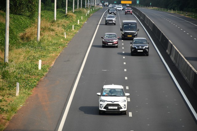 Tai nạn liên hoàn giữa 7 ô tô trên cao tốc Dầu Giây - Phan Thiết - 6
