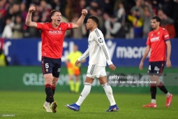 Bảng xếp hạng La Liga: Real Madrid bất ngờ sảy chân, cờ lại tới tay Barcelona