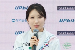 Nóng nhất thể thao tối 22/2: Mỹ nhân trượt băng Hàn Quốc được vinh danh ở Olympic mùa đông