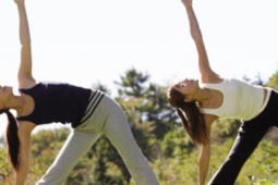 Lấy lại vóc dáng sau Tết bằng chế độ ăn và các bài tập đơn giản