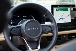 Mazda CX-5 điều chỉnh thiết kế bên trong nội thất