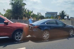 Tai nạn liên hoàn giữa 7 ô tô trên cao tốc Dầu Giây - Phan Thiết