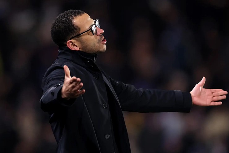 HLV Rosenior không giấu được sự thất vọng