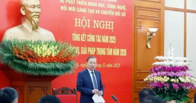 Xử lý cán bộ yêu cầu người dân nộp thêm giấy tờ...