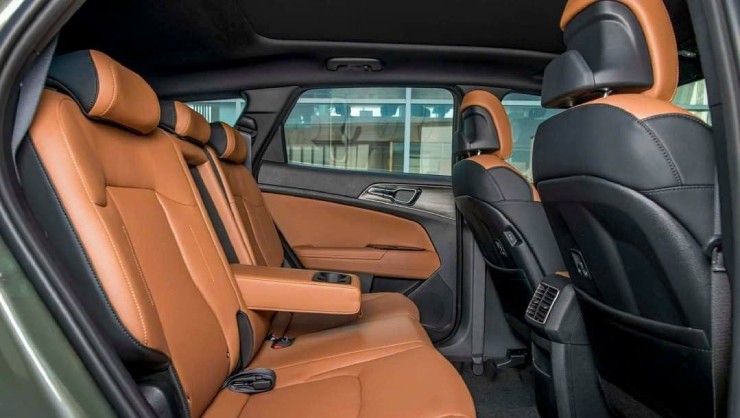 Honda CR-V có gì sánh cạnh với KIA Sportage? - 10