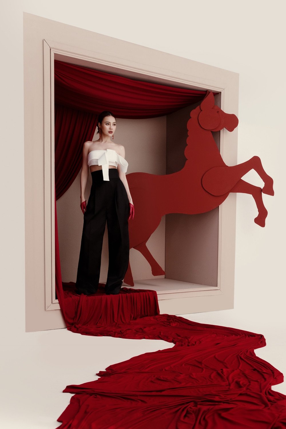 Với Lan Ngọc, hạnh phúc không có công thức chung, bình yên là đủ.