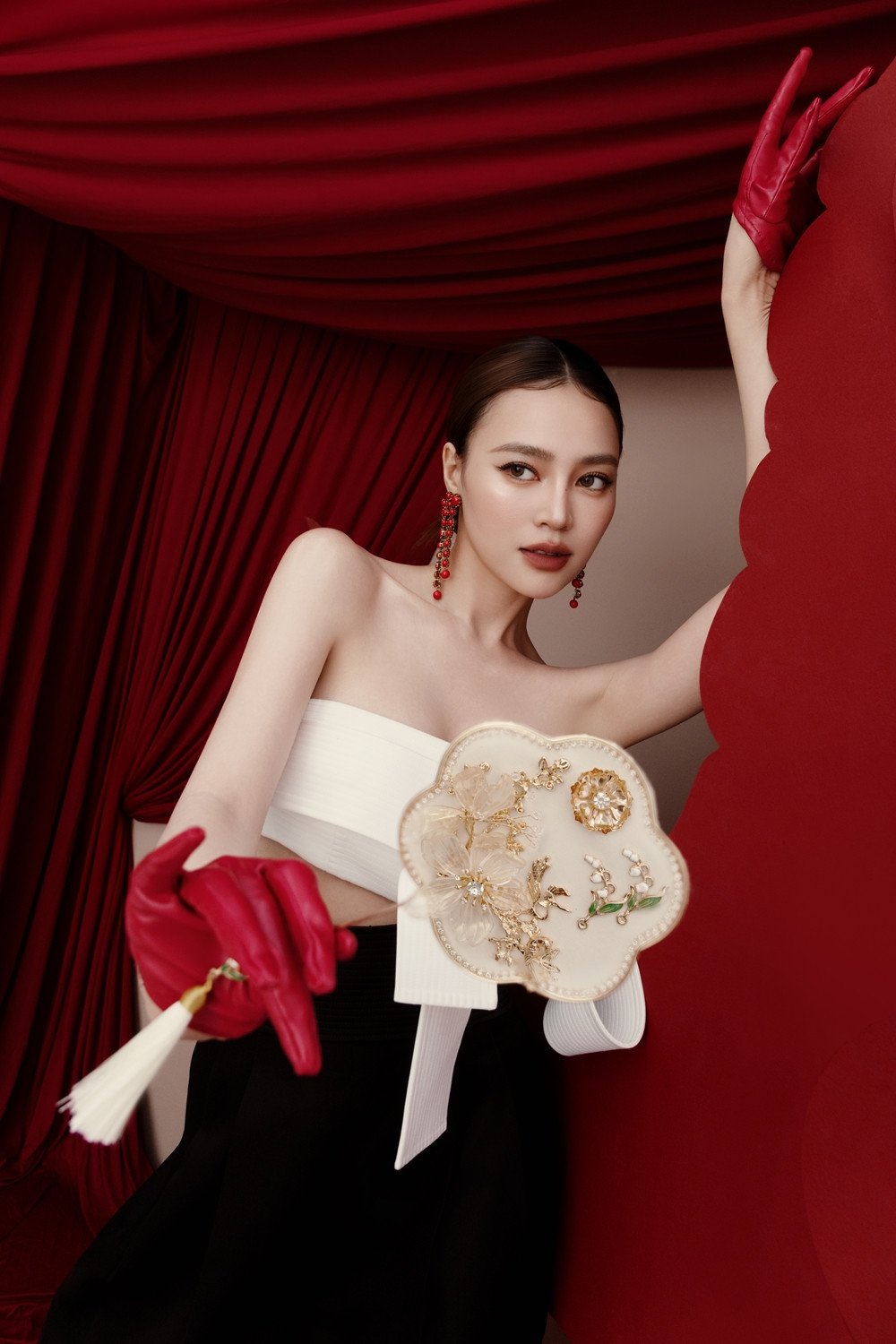 Với Lan Ngọc, hạnh phúc không có công thức chung, bình yên là đủ.