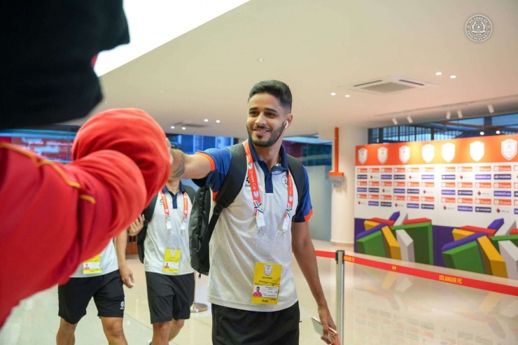 Ngoại binh CLB CAHN: Đắt giá ngang Quang Hải, góp công vào 18 bàn sau 17 trận - 4