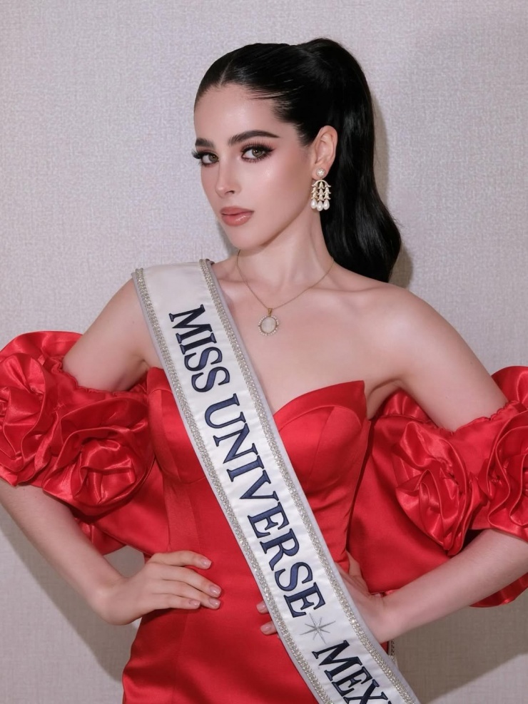 Trang Instagram có hơn 7 triệu theo dõi của Hoa hậu Hoàn vũ biến mất.