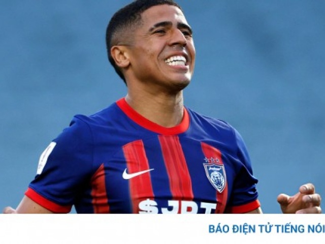 ĐT Malaysia nhập tịch thêm 2 ngoại binh “khủng“ trước trận đấu với ĐT Việt Nam