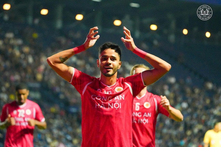 Án phạt ở Cúp C2 châu Á khiến Leo Artur bị cấm thi đấu ở V.League.