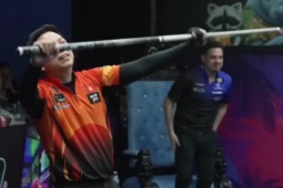 Đẳng cấp Hoàng "Sao" chạm đỉnh cao thế giới, vô địch giải bi-a 2,5 tỷ đồng ở Mỹ