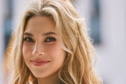 Vẻ đẹp 'Công chúa tuyết' Cốc Ái Lăng