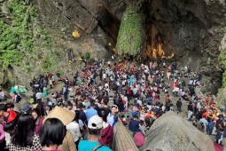 Tết tối giản – tại sao không?