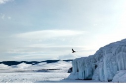 Có gì đặc biệt tại hồ nước ngọt sâu nhất thế giới ở Nga?