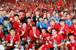 Những “cánh tay nối dài” của HLV Kim Sang-sik