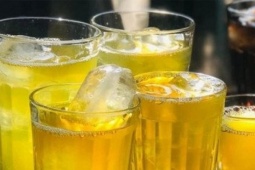 4 loại trà nên uống sau chuỗi ngày ăn Tết