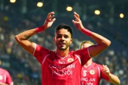 Ngoại binh CLB CAHN: Đắt giá ngang Quang Hải, góp công vào 18 bàn sau 17 trận